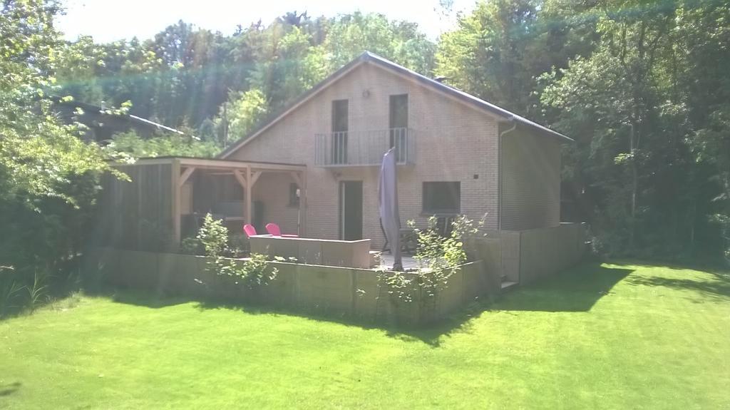 Villa Entre L'Eau Barvaux Exterior foto